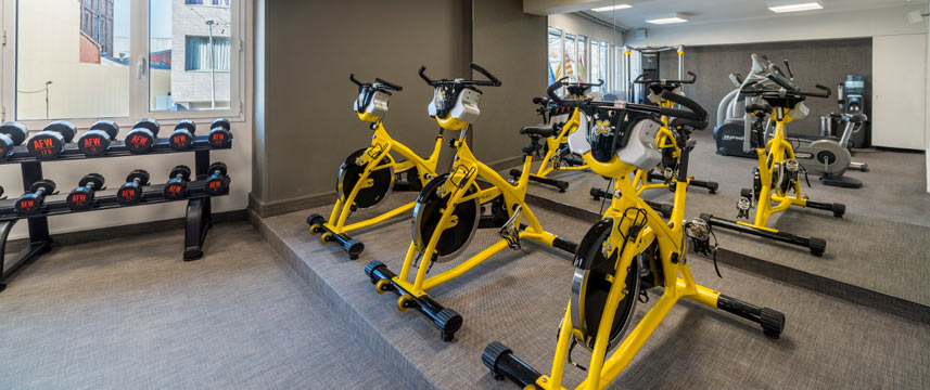 Salles Hotel Pere IV Gym Salles Hotel Pere IV Gym